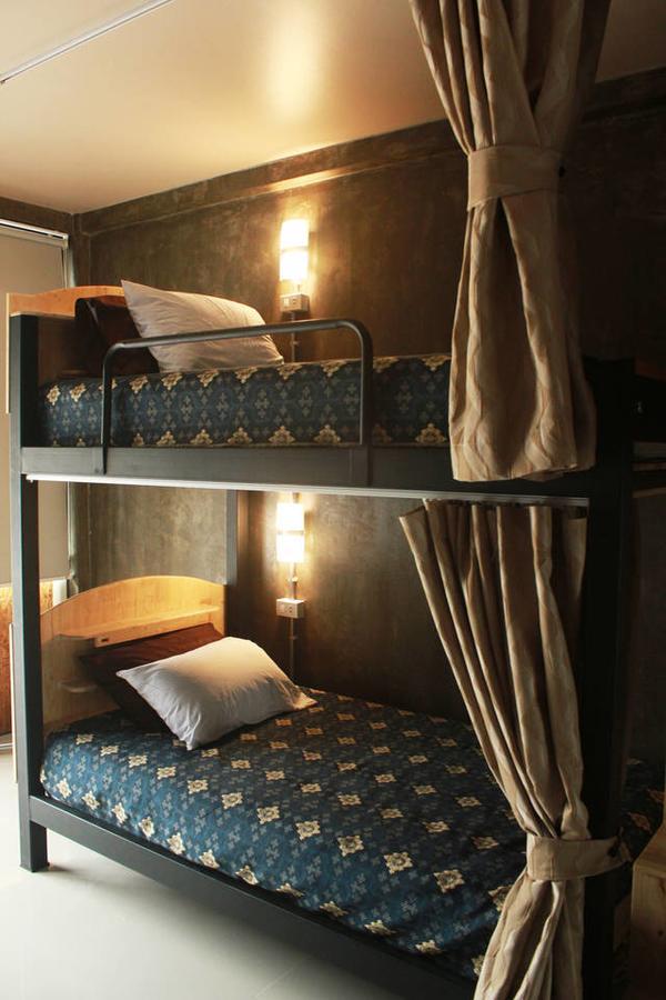 Club76 Bunk Bed. (Adults Only) Hotel Chiang Mai Exterior photo